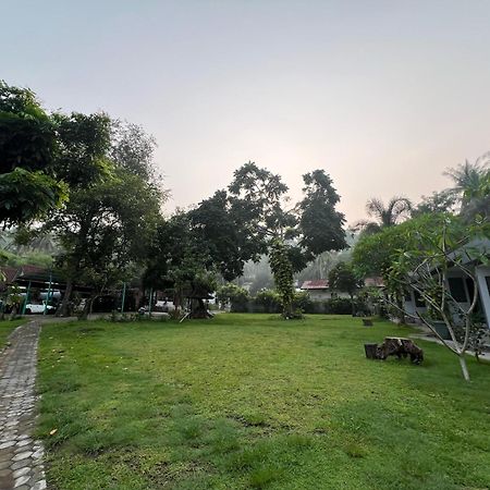 Makarma Resort Lombok Senggigi Exterior photo